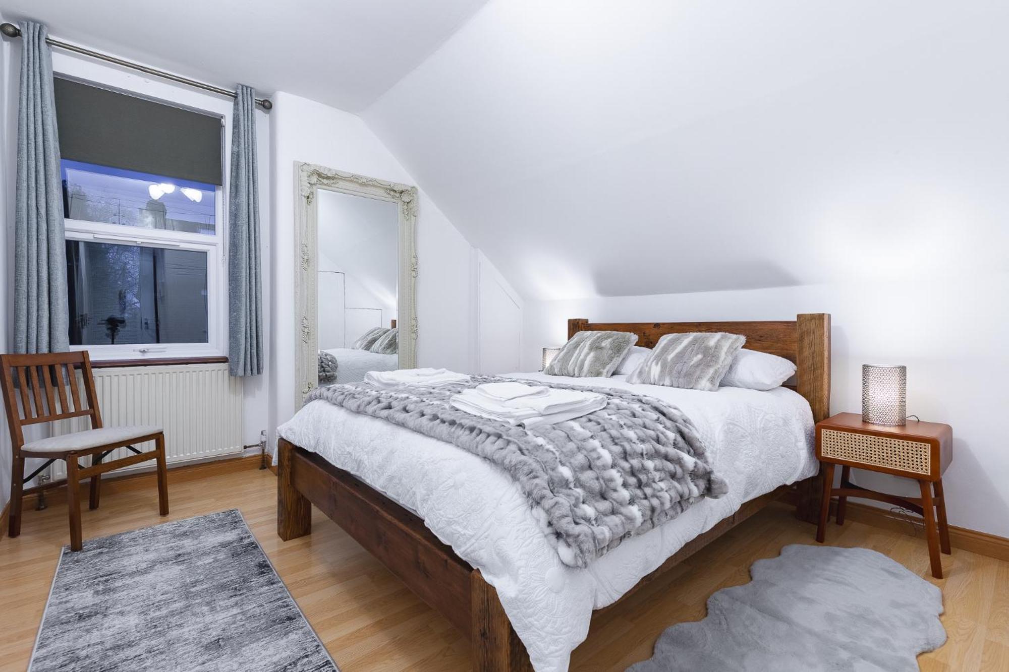 Appartamento Cosy Flat In London Ealing Esterno foto